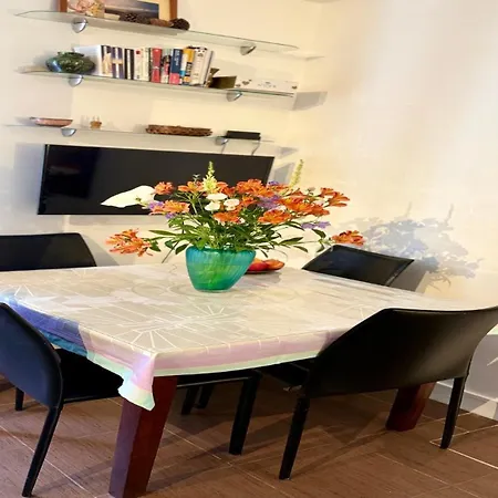 Appartement Charming Near The Eiffel Tower